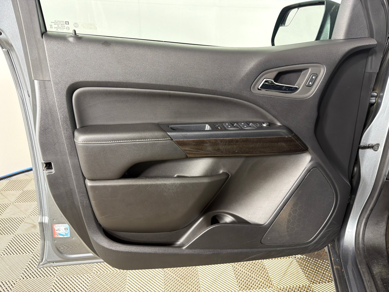 Used 2022 Satin Steel Metallic GMC 2WD Elevation image 10