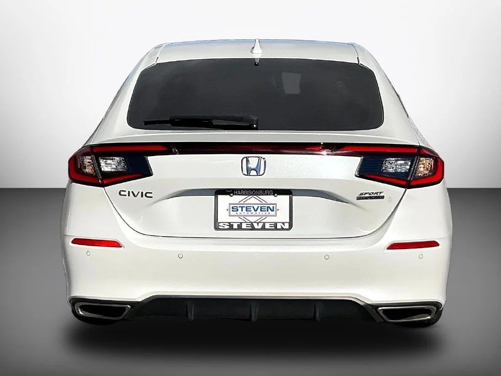 Used 2022 Platinum White Pearl Honda Sport Touring image 5