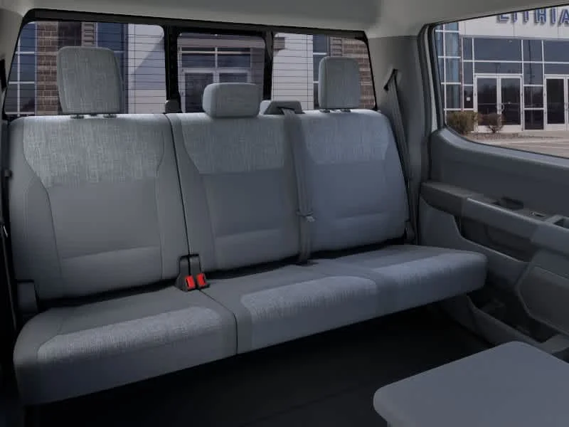 New 2026 Oxford White Ford F-250® XLT image 11