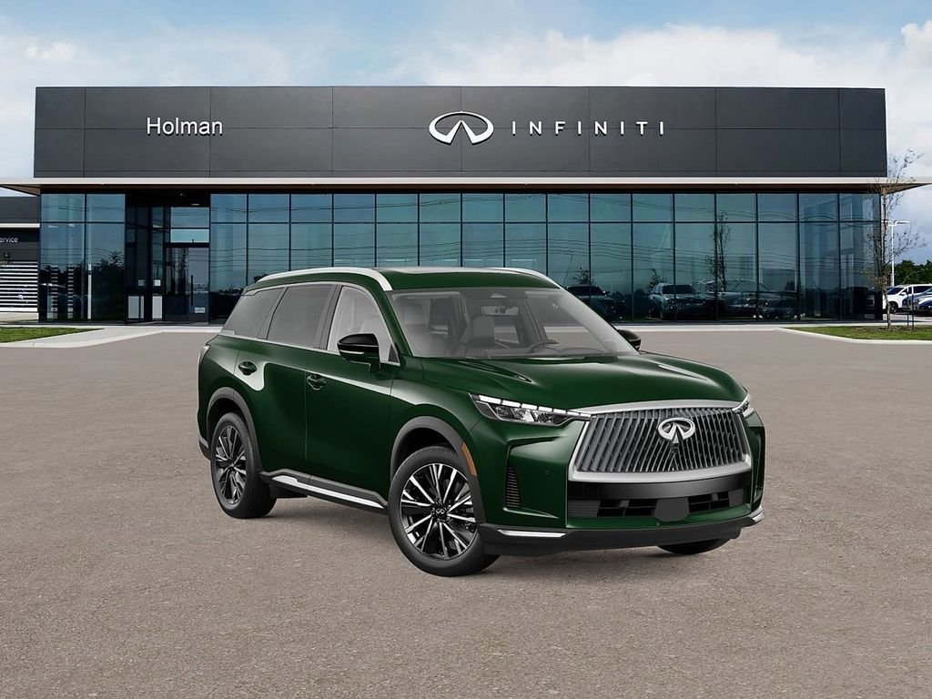 Certified Used 2026 Deep Emerald INFINITI LUXE image 4