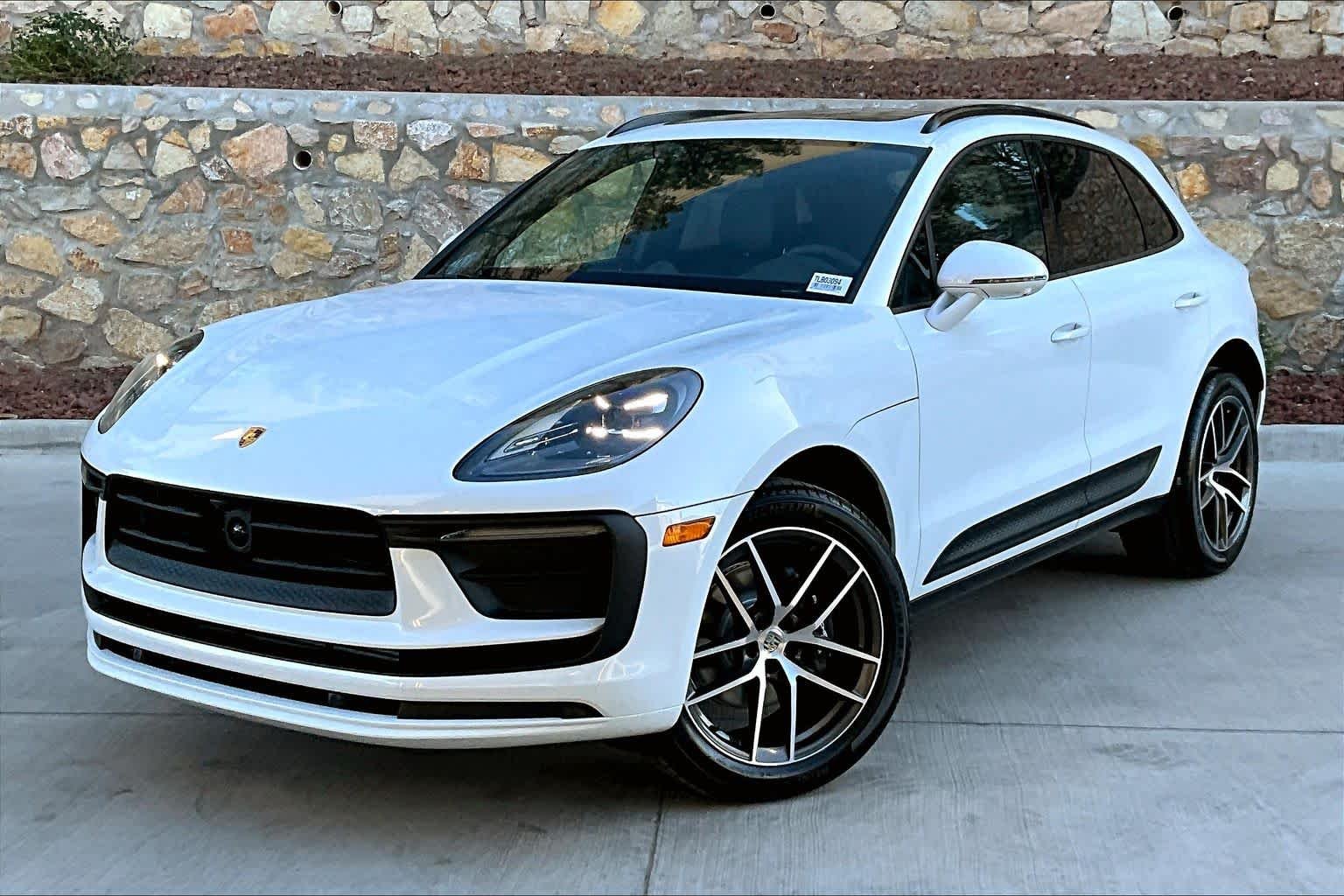 2026 Porsche Macan 