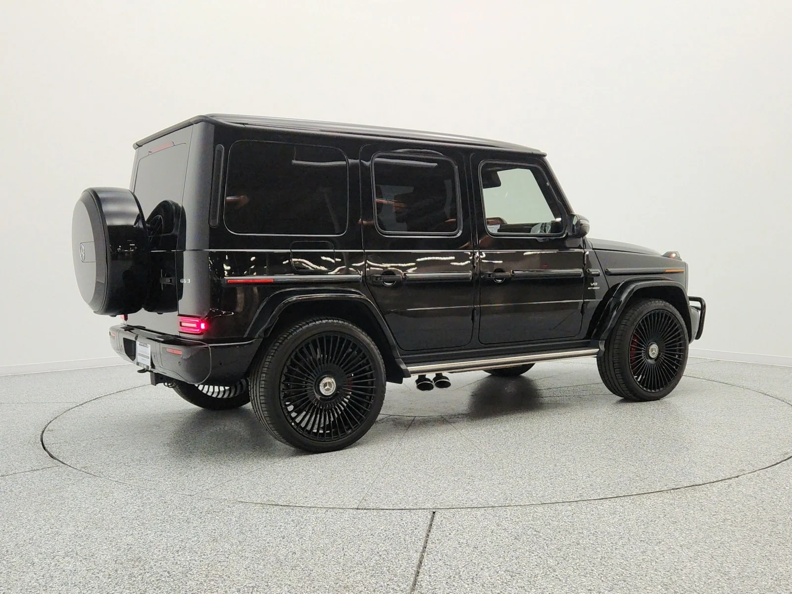 Used 2025 Obsidian Black Metallic Mercedes-Benz AMG® G 63 SUV image 5