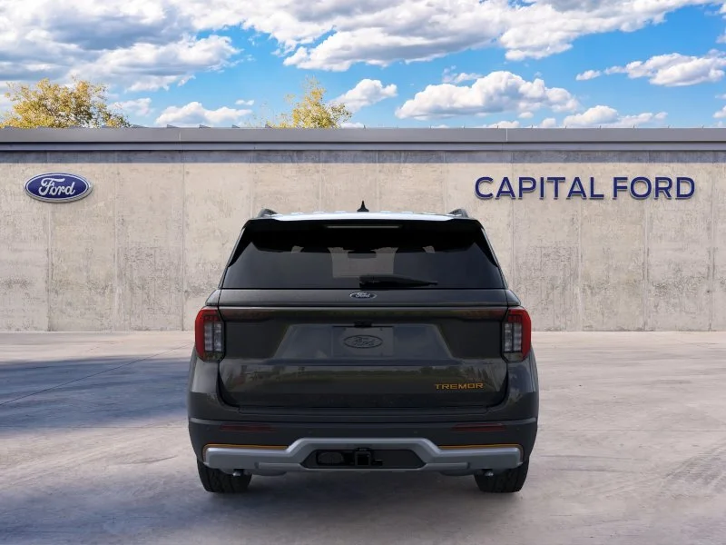 New 2026 Agate Black Metallic Ford Tremor® image 32