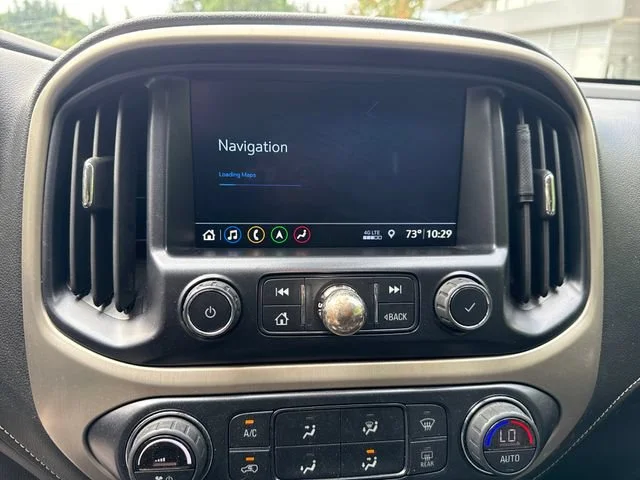 Used 2021 Steel Metallic GMC Denali image 22
