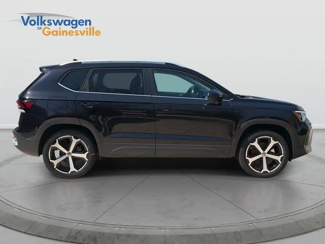 New 2026 Deep Black Pearl Volkswagen SEL image 2