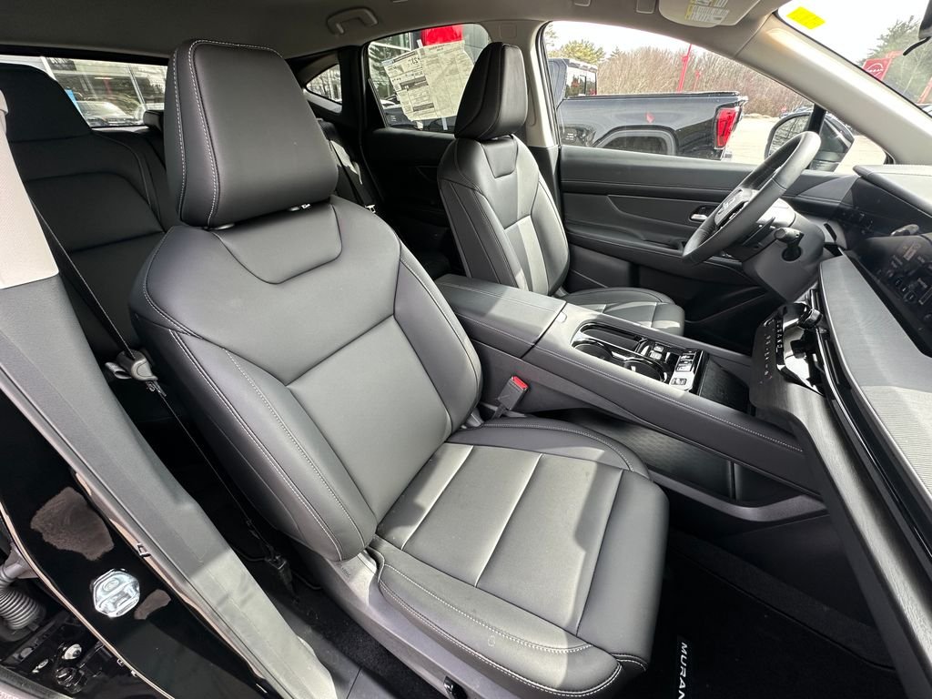 2025 Nissan Murano SV - Photo 18