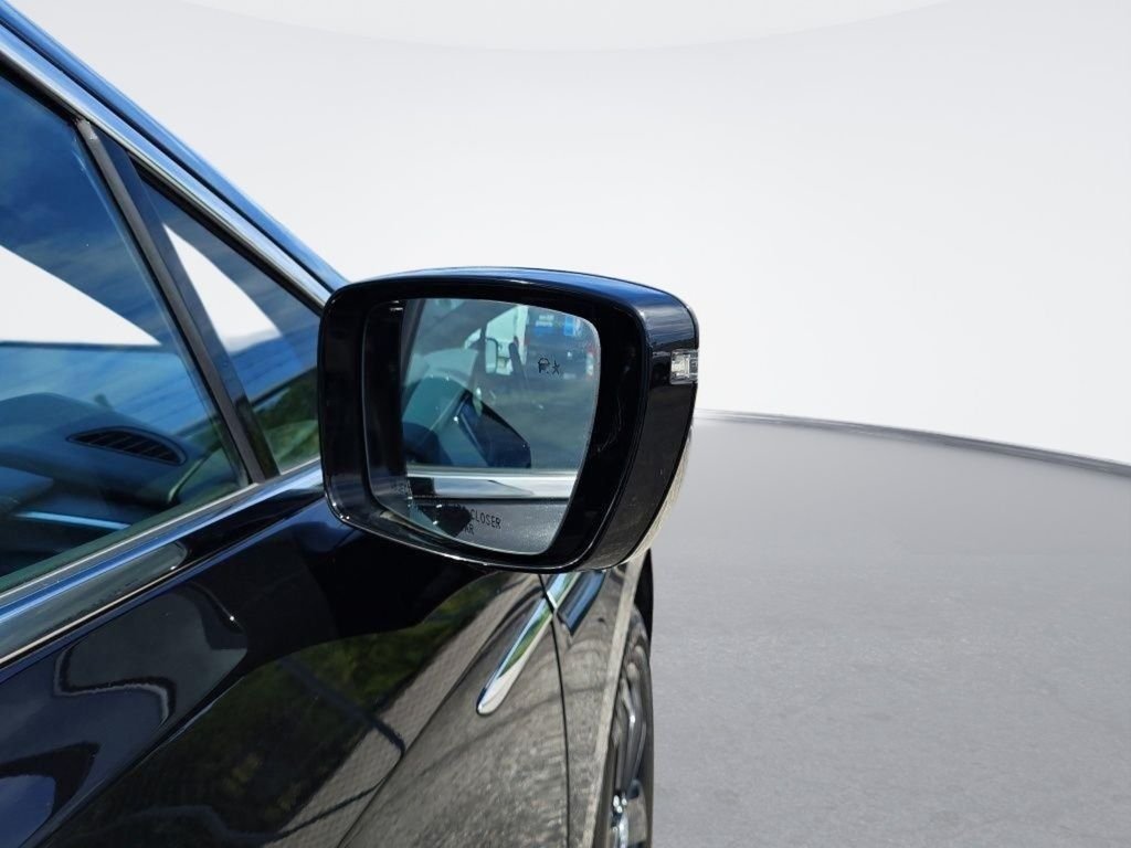 Used 2024 Black Buick Essence image 10