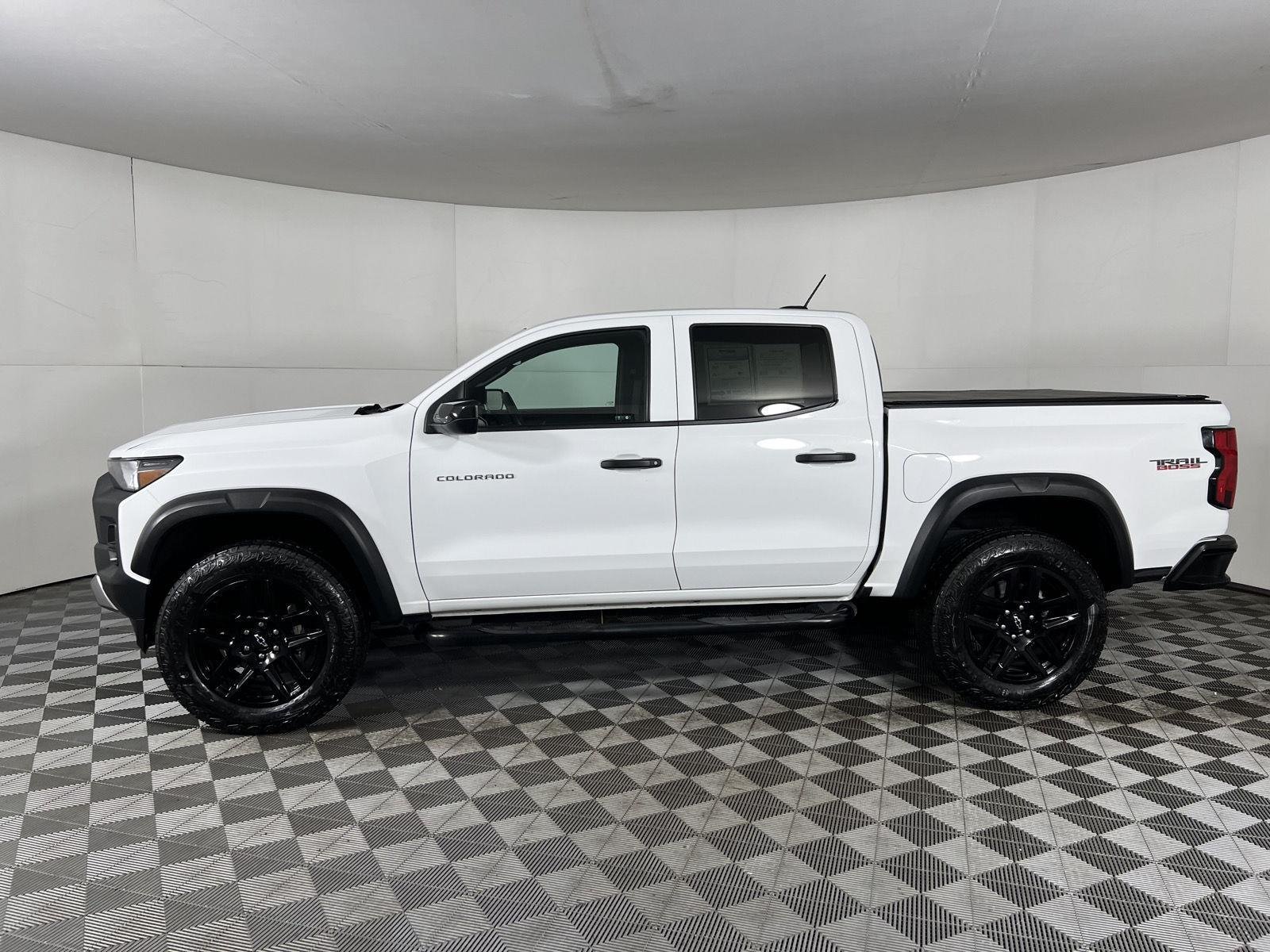 Used 2023 Summit White Chevrolet Trail Boss image 14