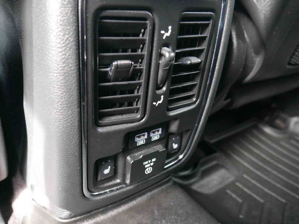 Used 2017 Red Jeep Overland image 16