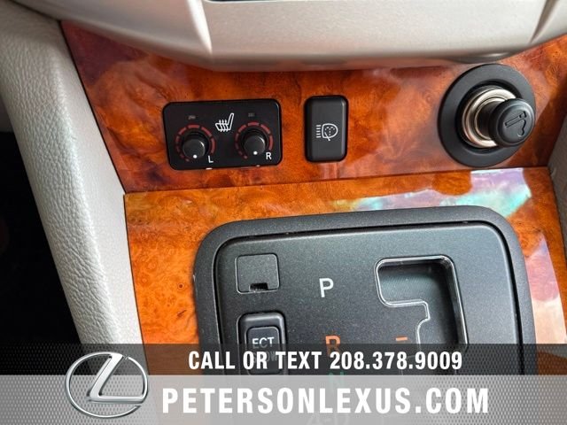 Used 2007 Gray Lexus Luxury image 15