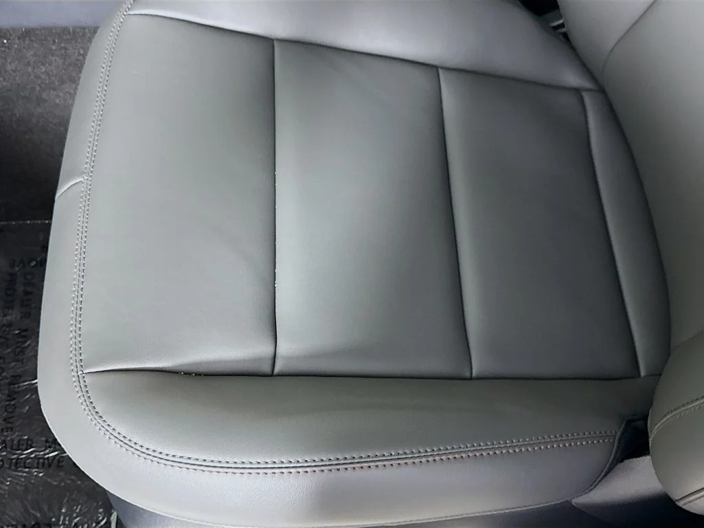 New 2026 Agate Black Metallic Ford Active image 19