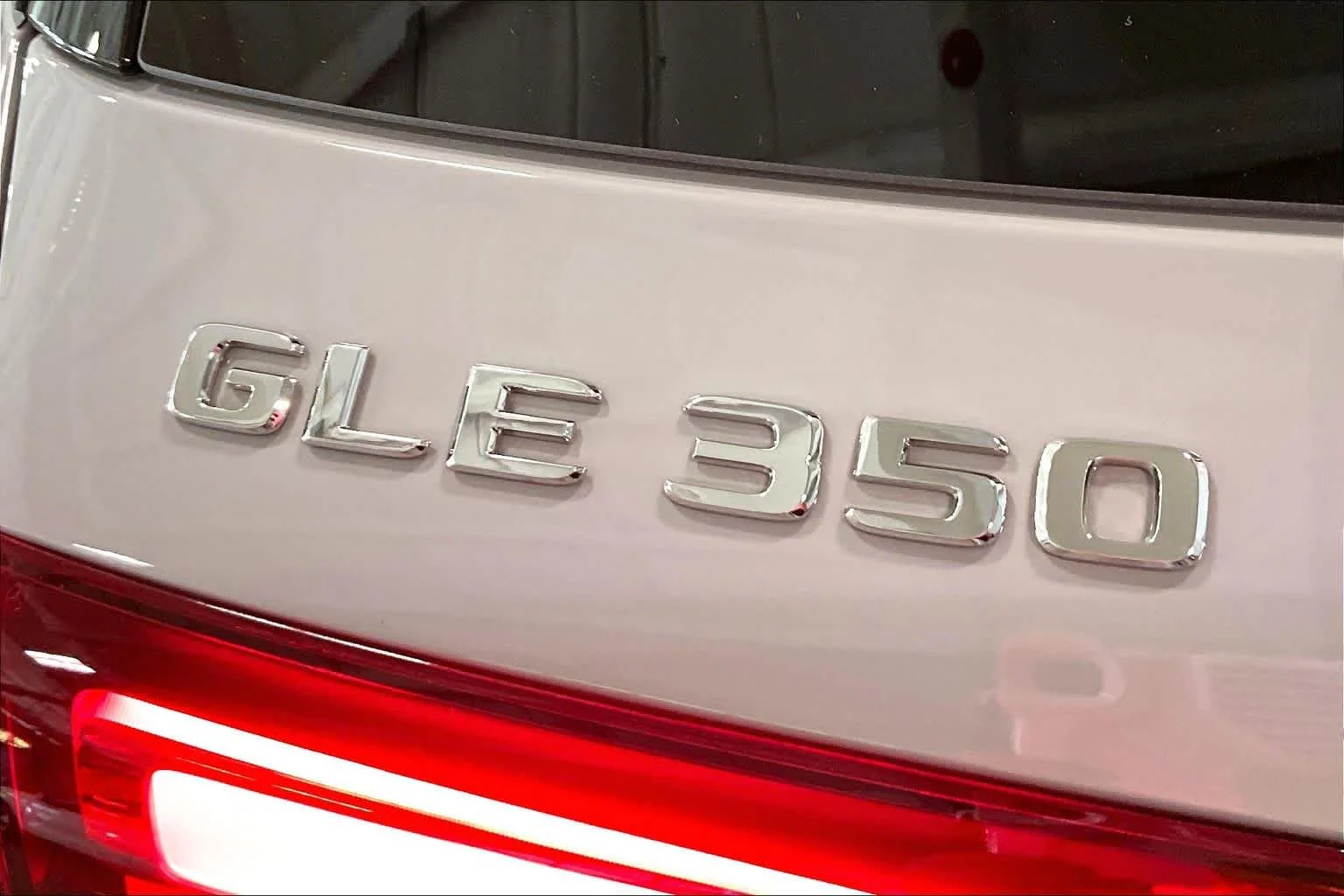 Used 2026 MANUFAKTUR Alpine Grey Mercedes-Benz GLE 350 image 10