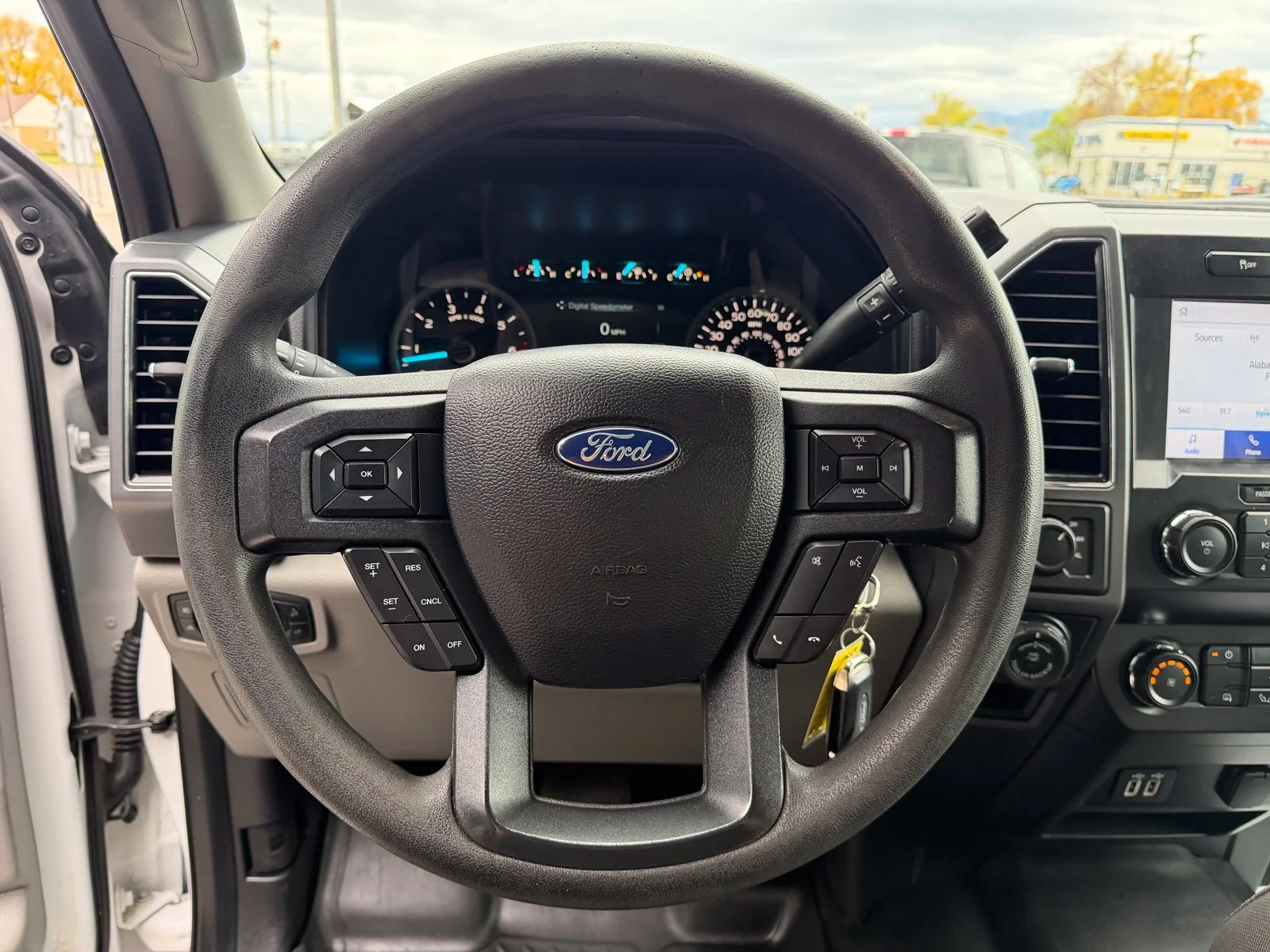 Used 2020 White Ford XLT image 15