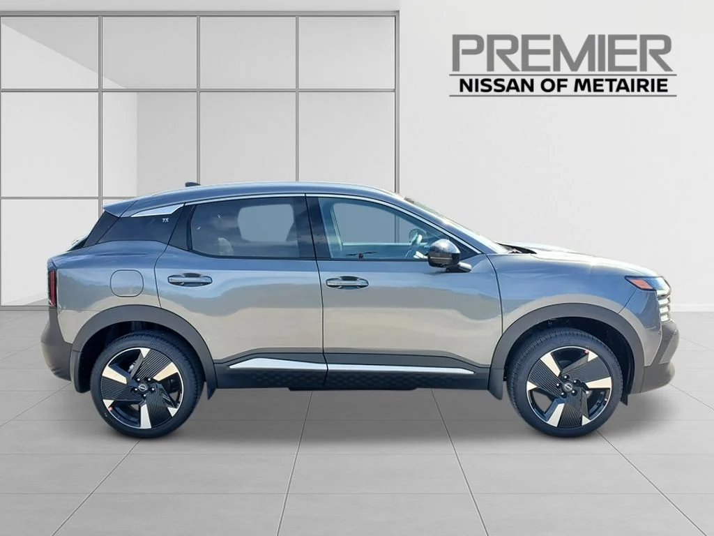 New 2026 Gray Nissan SR image 7