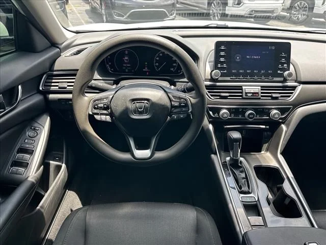 Used 2019  Honda LX image 14