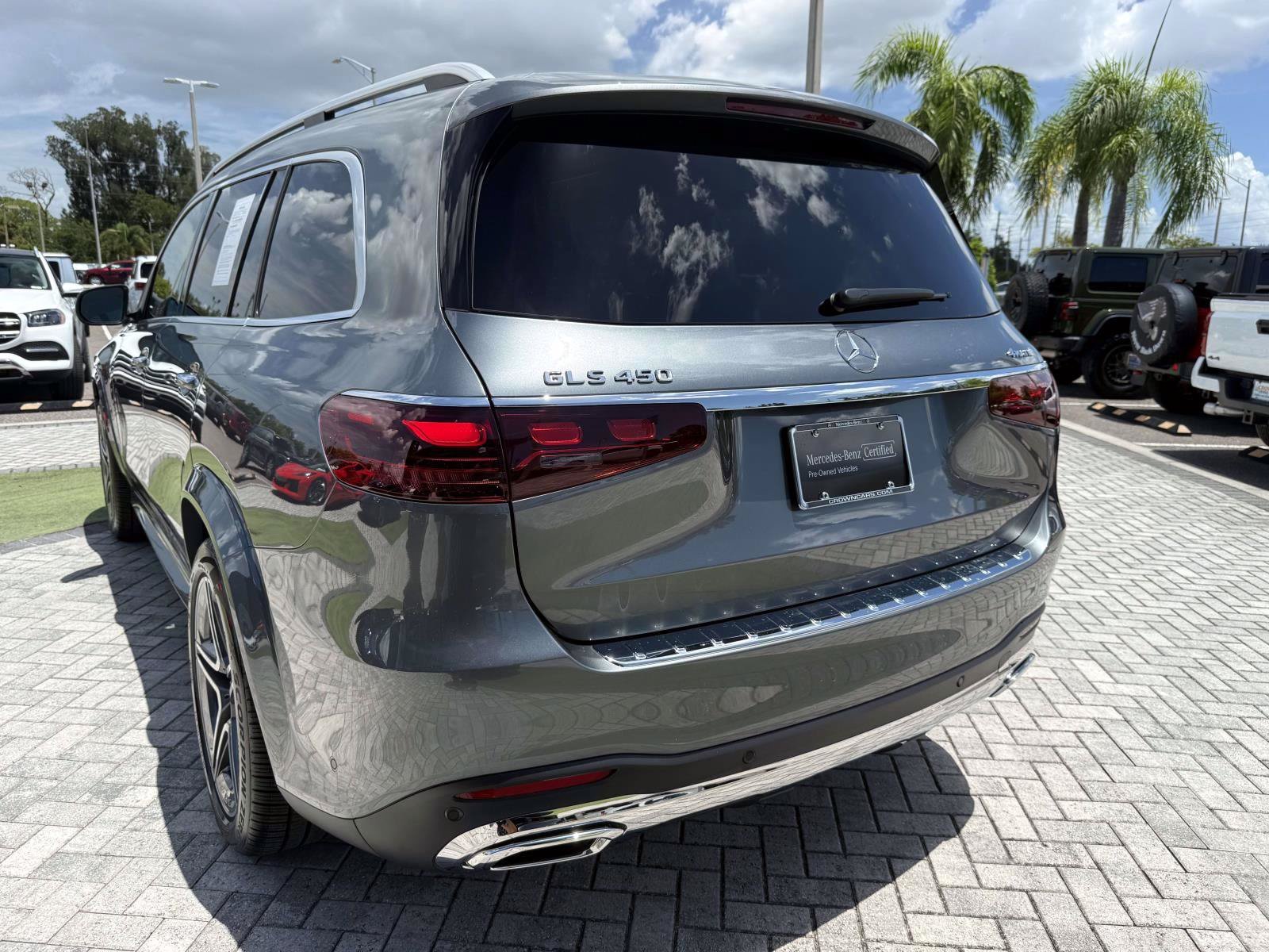 Certified Used 2026 Gray Metallic Mercedes-Benz 450 image 9