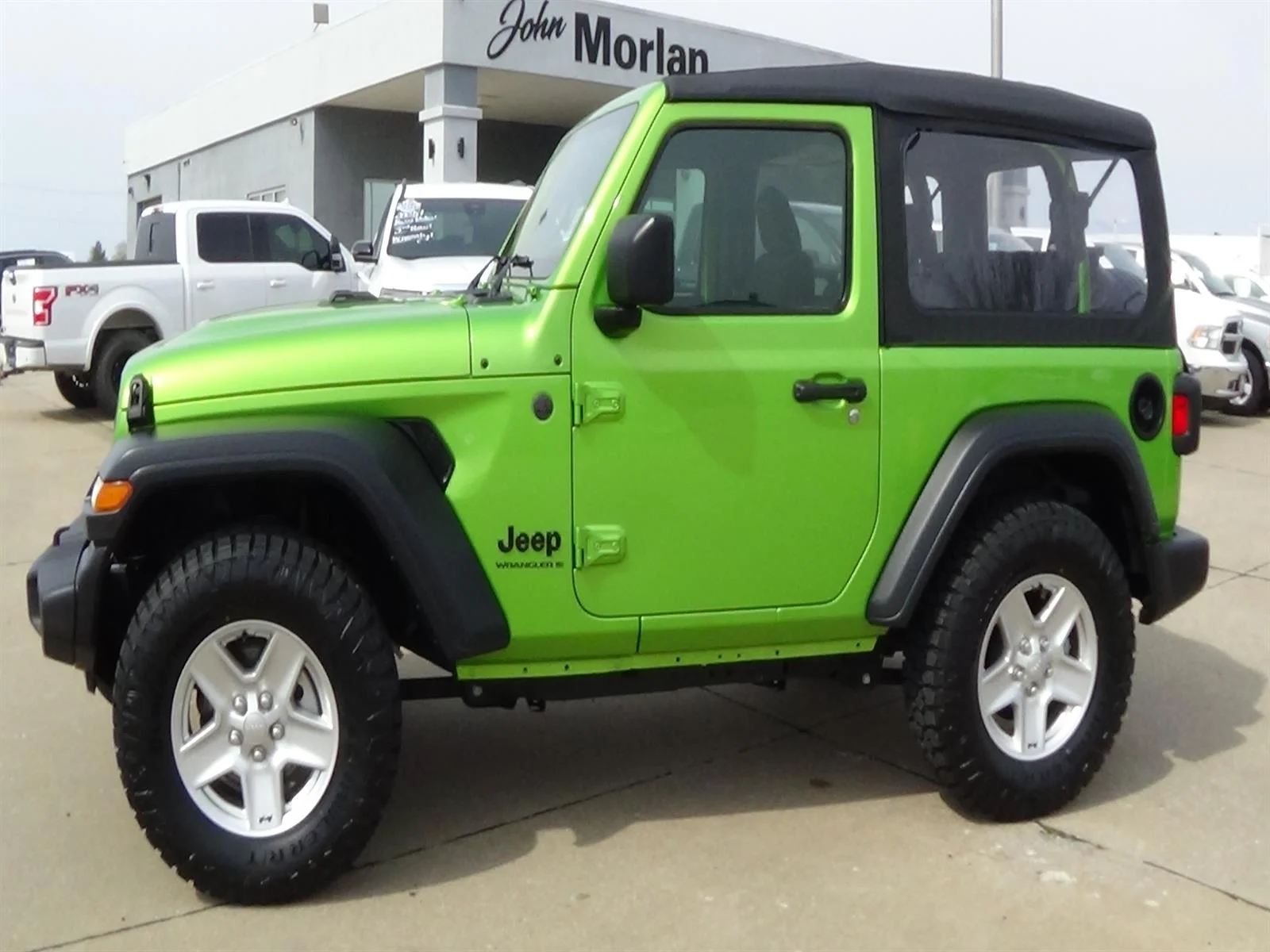 Certified Used 2025 Mojito! Clear Coat (pge) Jeep Sport image 1