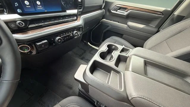 Used 2026 White Chevrolet LT image 14