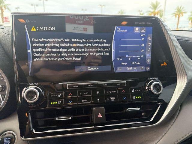 Certified Used 2021 MAGNETIC GRAY MET. Toyota  image 20