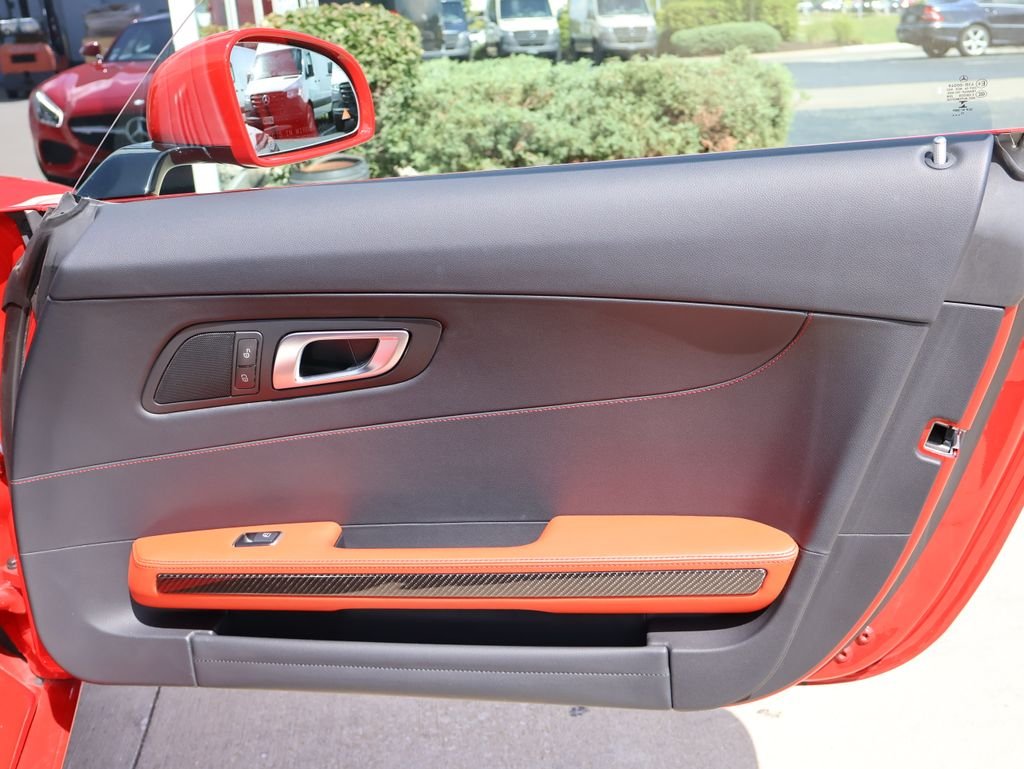 Used 2017 Mars Red Mercedes-Benz Base image 15