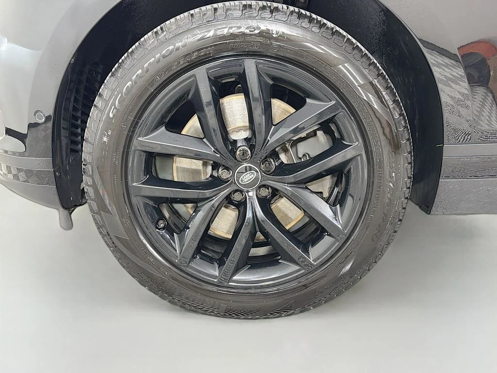 Used 2026 Black Land Rover S image 33