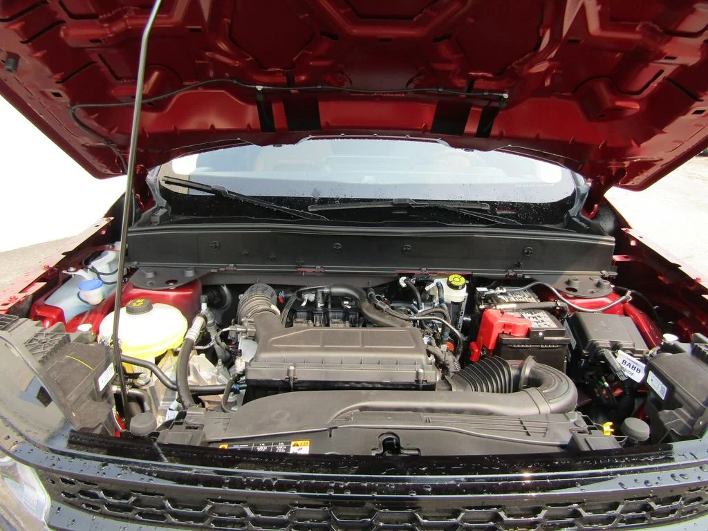 New 2026 Ruby Red Metallic Tinted Clearcoat Ford Outer Banks® image 41