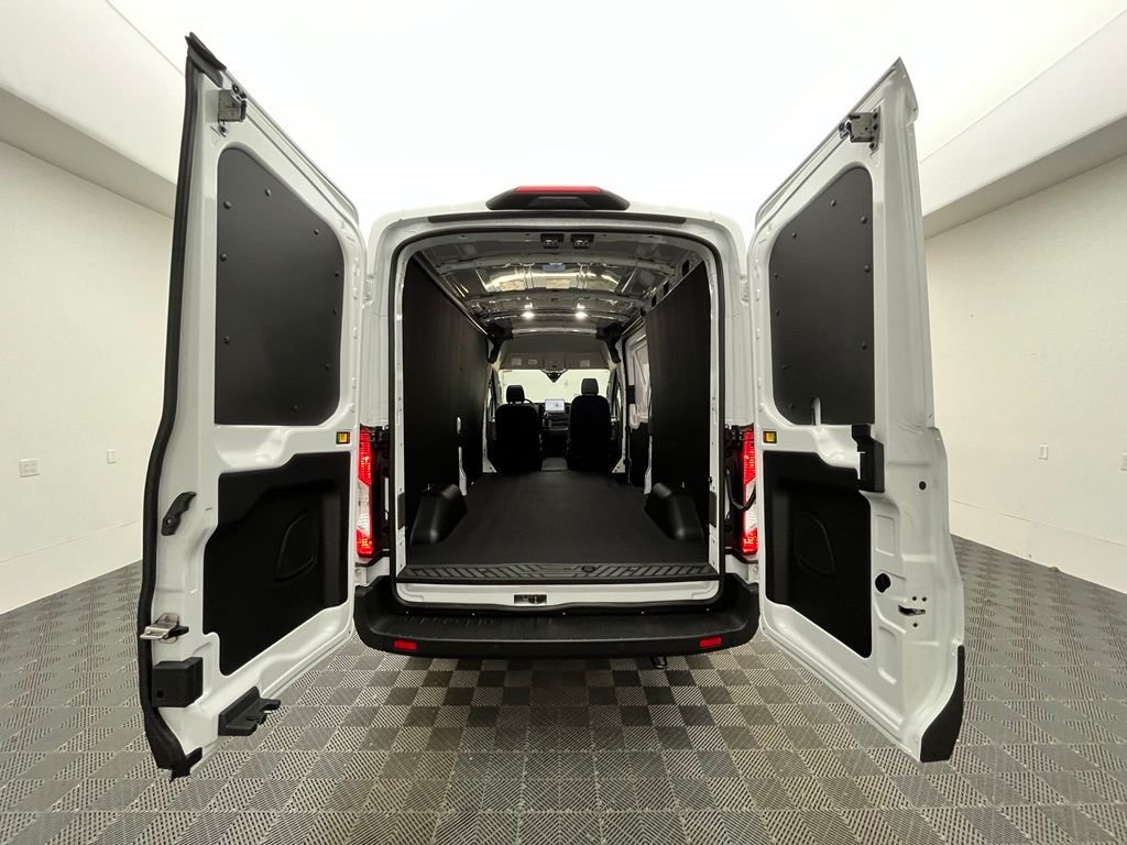 New 2026 White Ford Base image 11