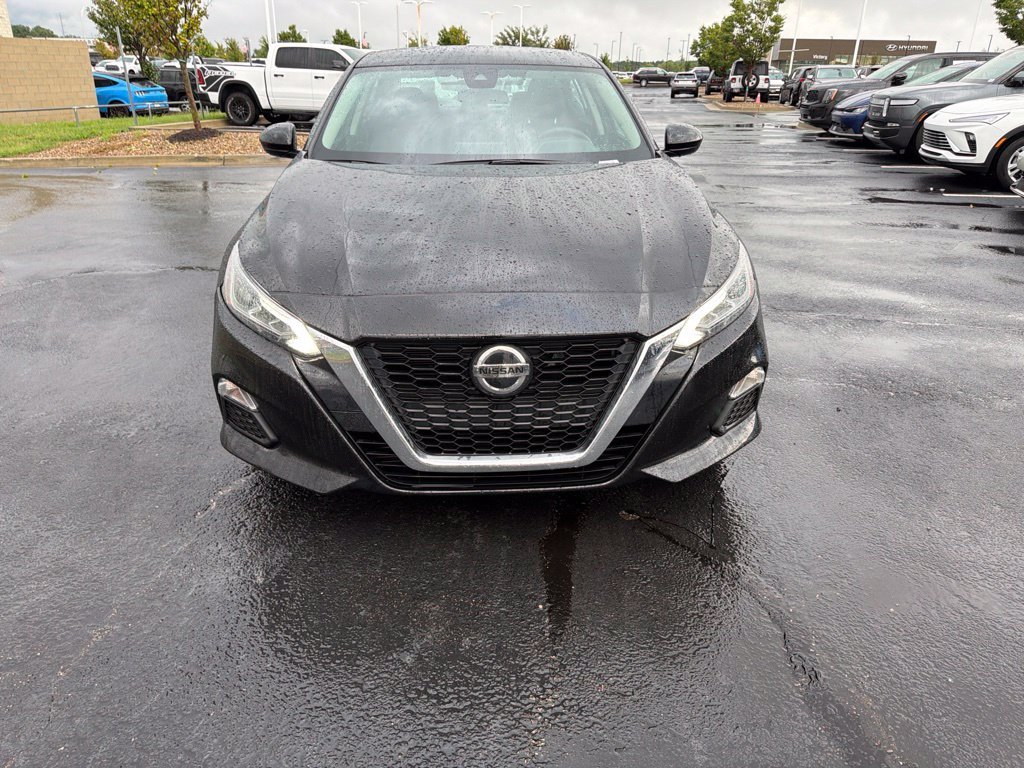 Used 2022 Nissan Altima SV with VIN 1N4BL4DV9NN398970 for sale in Kansas City