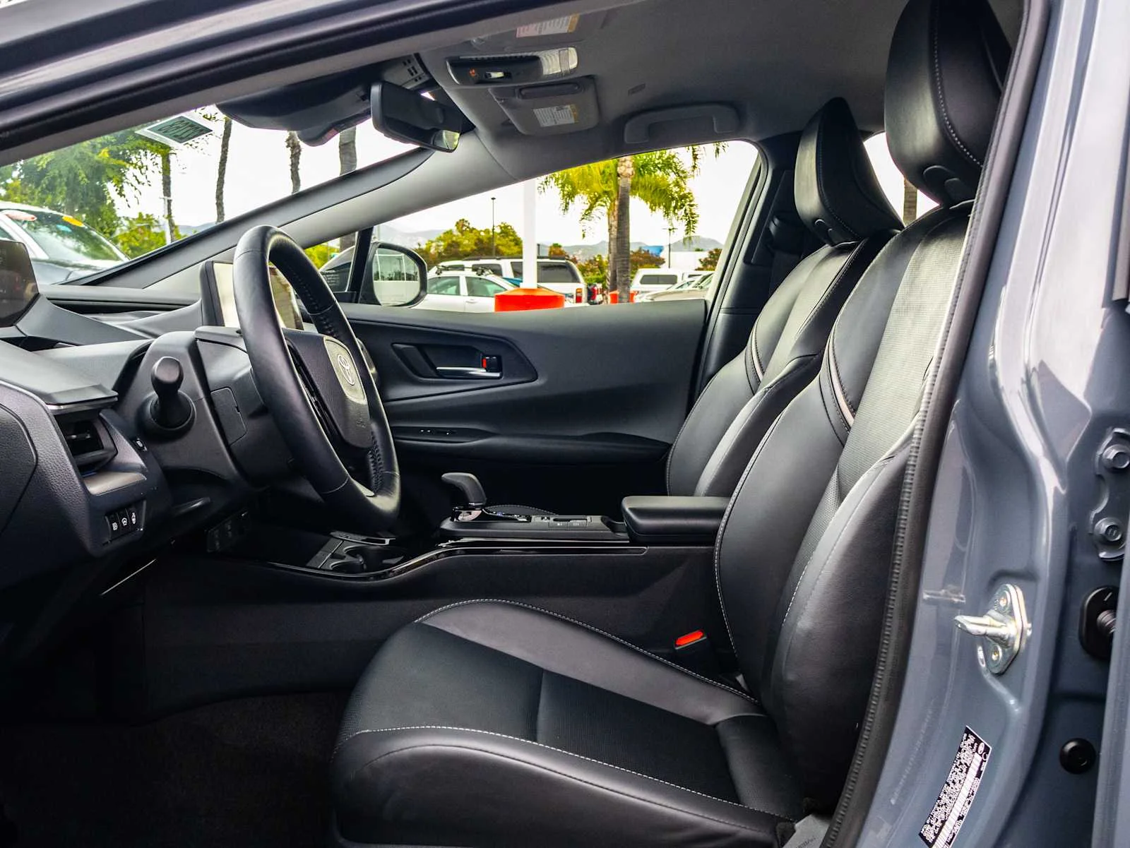 Used 2025 Guardian Gray Toyota XLE image 15