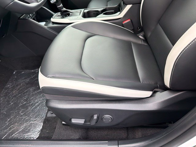 New 2026 Snow White Pearl Kia GT-Line Turbo image 12