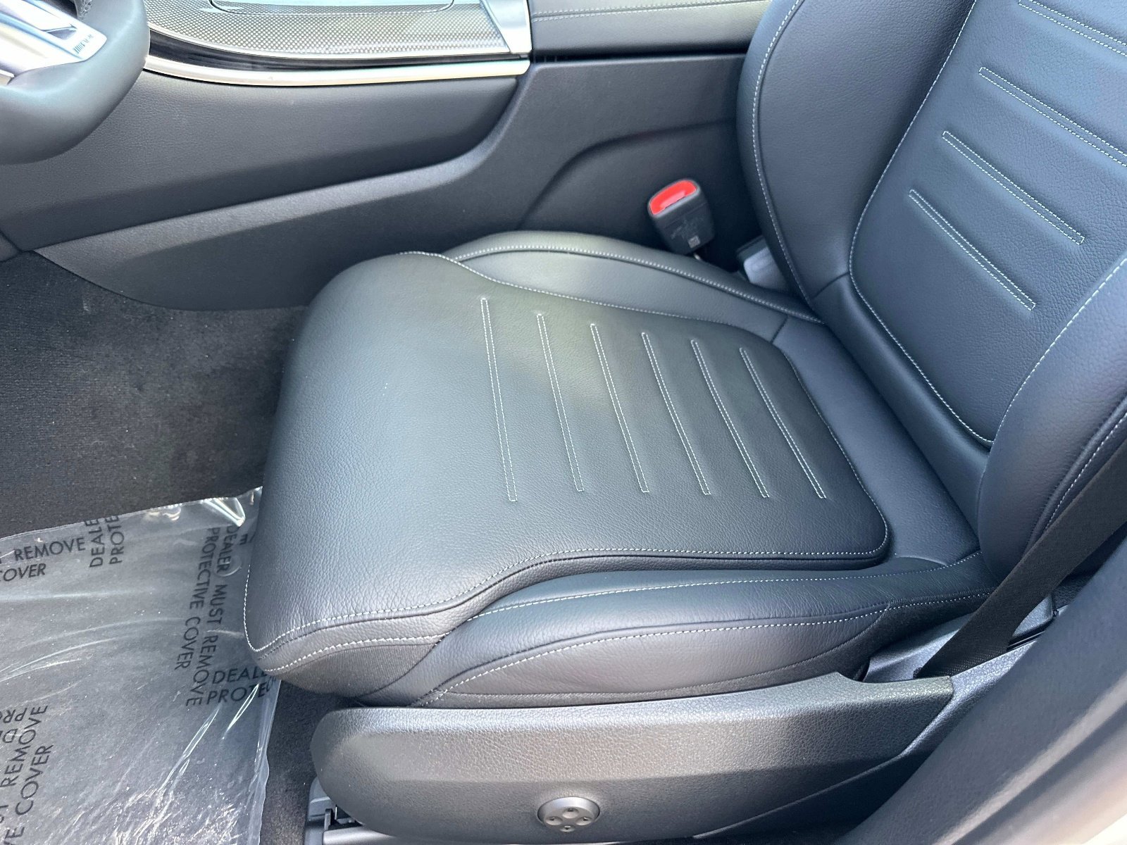 2025 Mercedes-Benz GLC AMG GLC43 - Photo 21