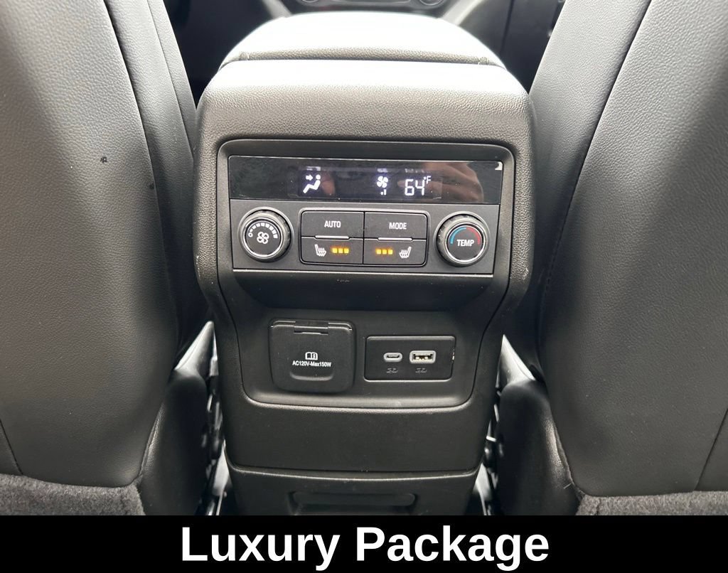 Certified Used 2023 Sterling Metallic GMC SLT image 29