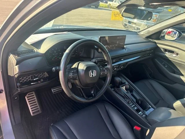 Used 2025  Honda Sport-L image 10