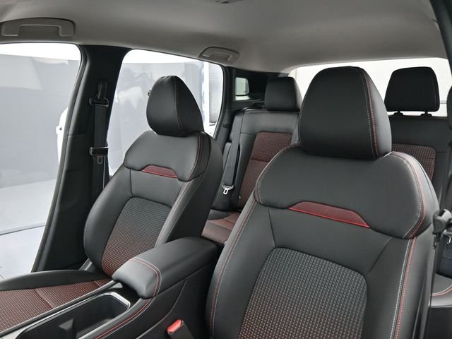 2025 Nissan Kicks SR AWD - Photo 29