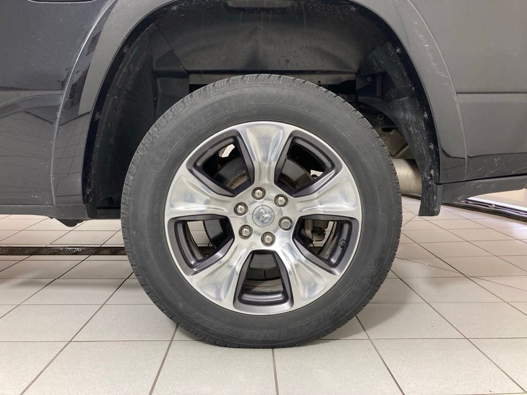 Used 2019 Black Ram Laramie image 15