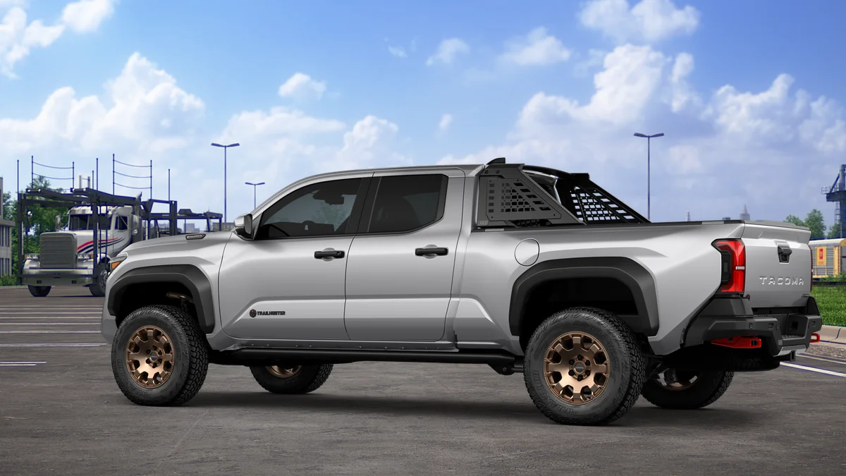 New 2026 Celestial Silver Metallic Toyota Trailhunter image 5