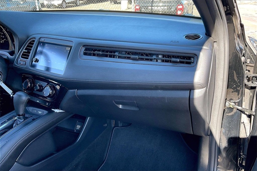 2022 HONDA HR-V - Image 13