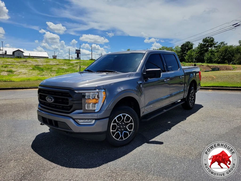 Used 2023 Gray Ford XLT image 1
