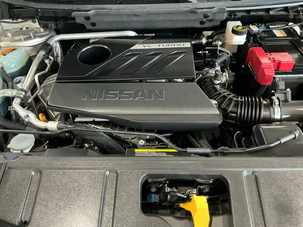 Used 2023 Gold Nissan Platinum image 46