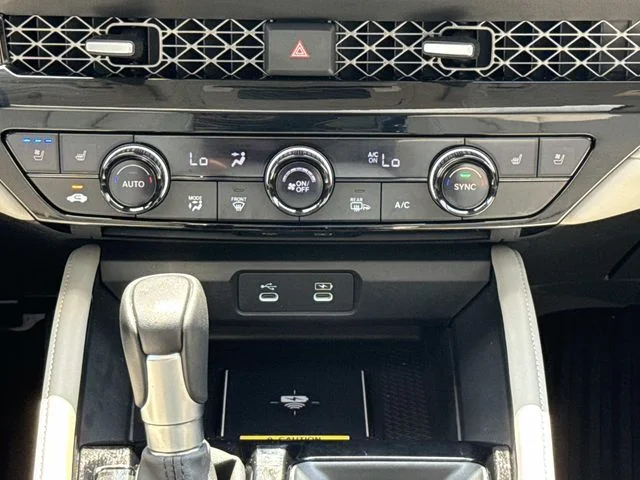 Used 2024 Red Honda Touring image 20
