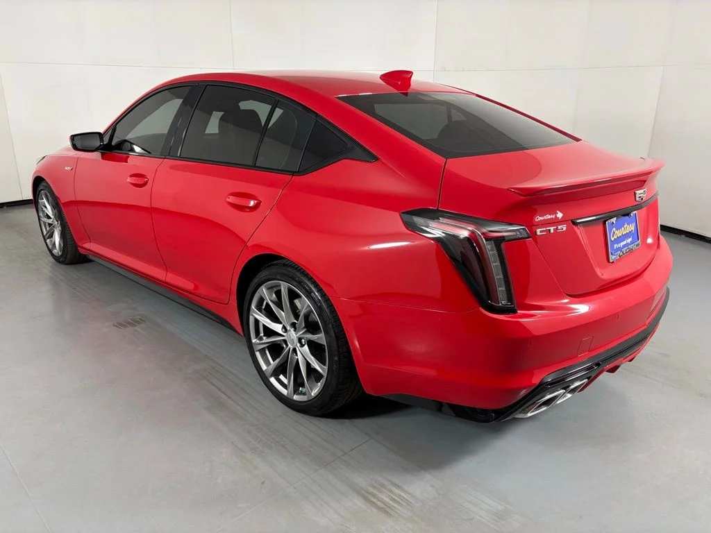 Used 2024 Velocity Red Cadillac V-Series image 6
