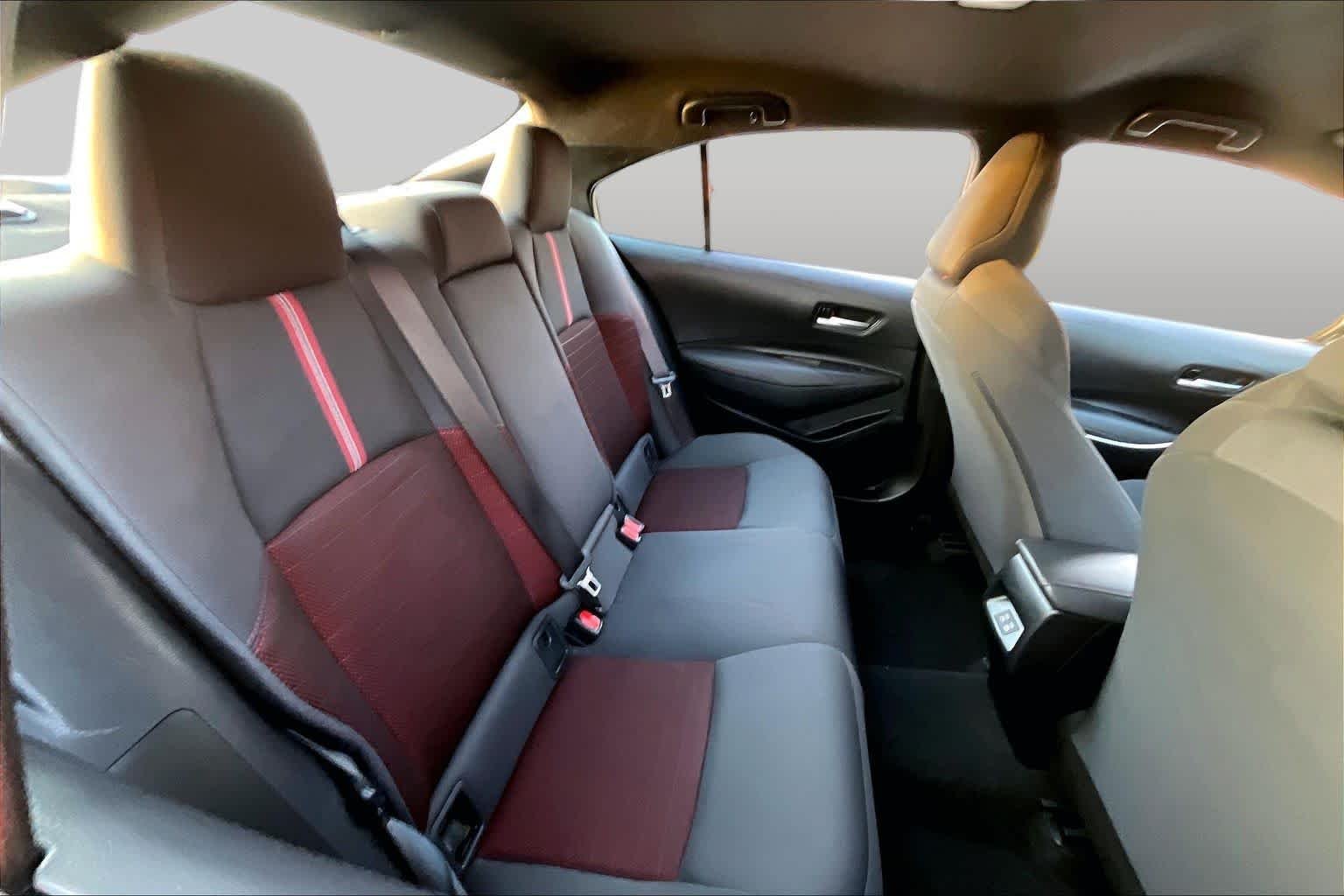Used 2025 Underground Toyota SE image 19