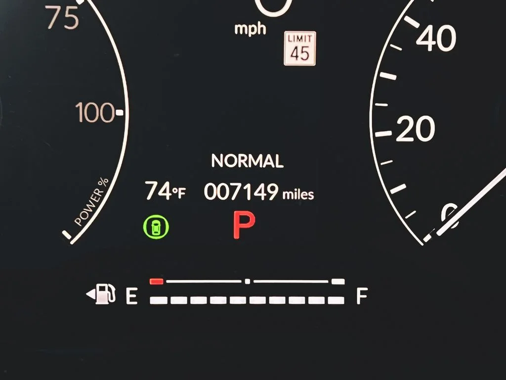 Certified Used 2025 White Honda  image 20