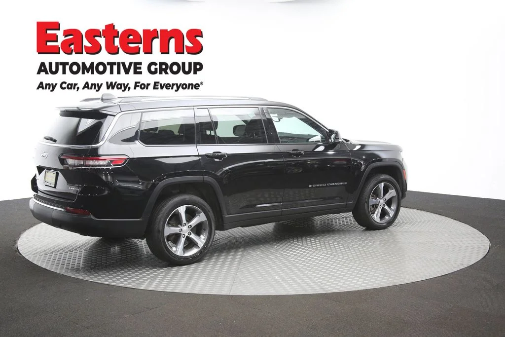 Used 2023 Black Jeep Limited image 46