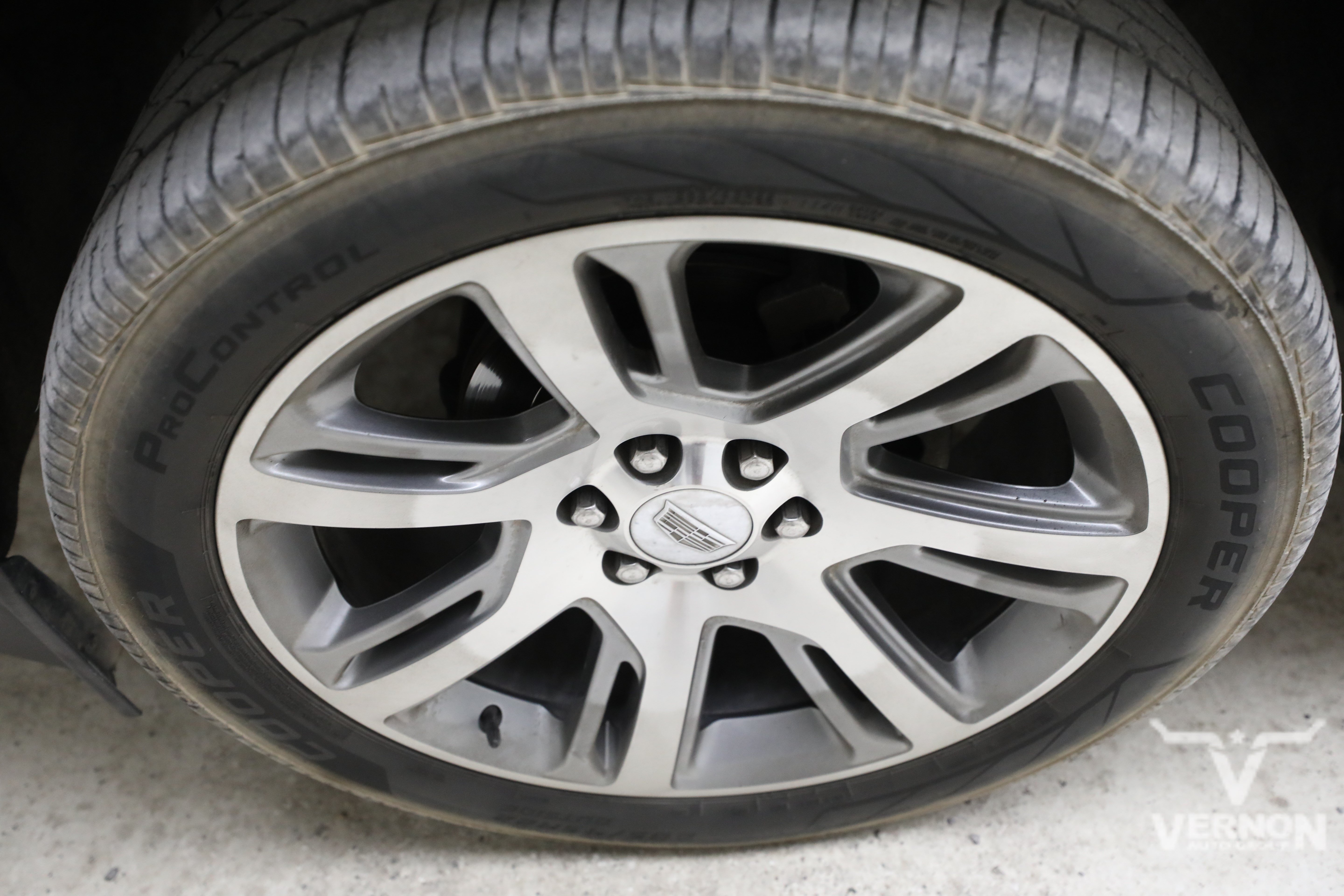 Used 2016 Black Raven Cadillac Y image 10
