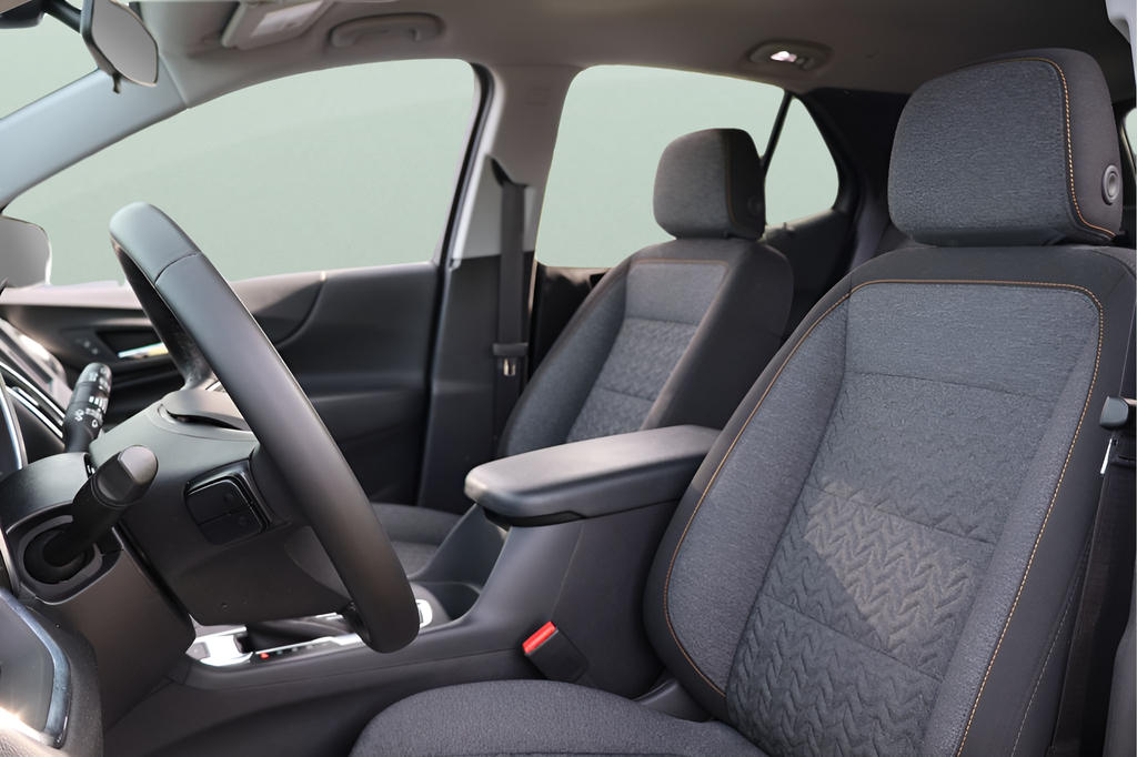 Used 2024 Gray Chevrolet LT image 13