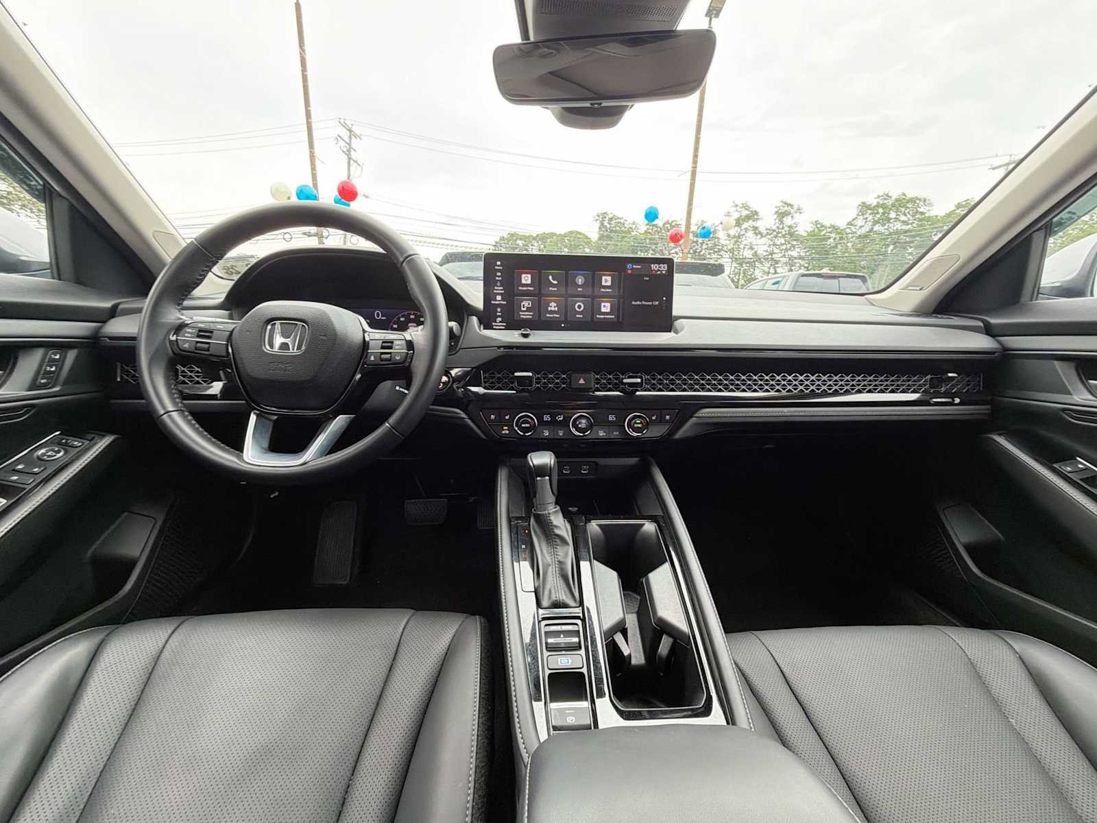 Used 2023 Lunar Silver Metallic Honda Touring image 20