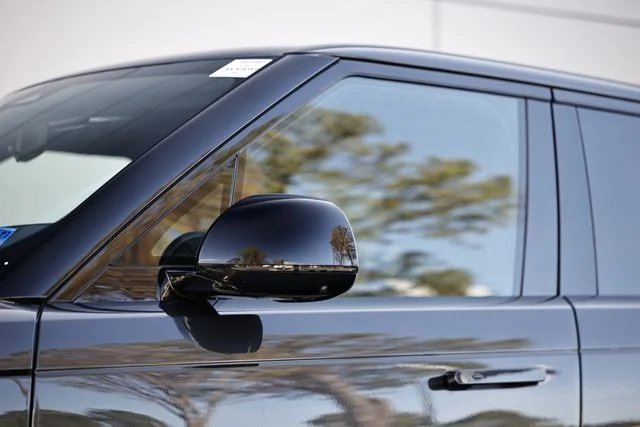New 2026  Land Rover SE image 3
