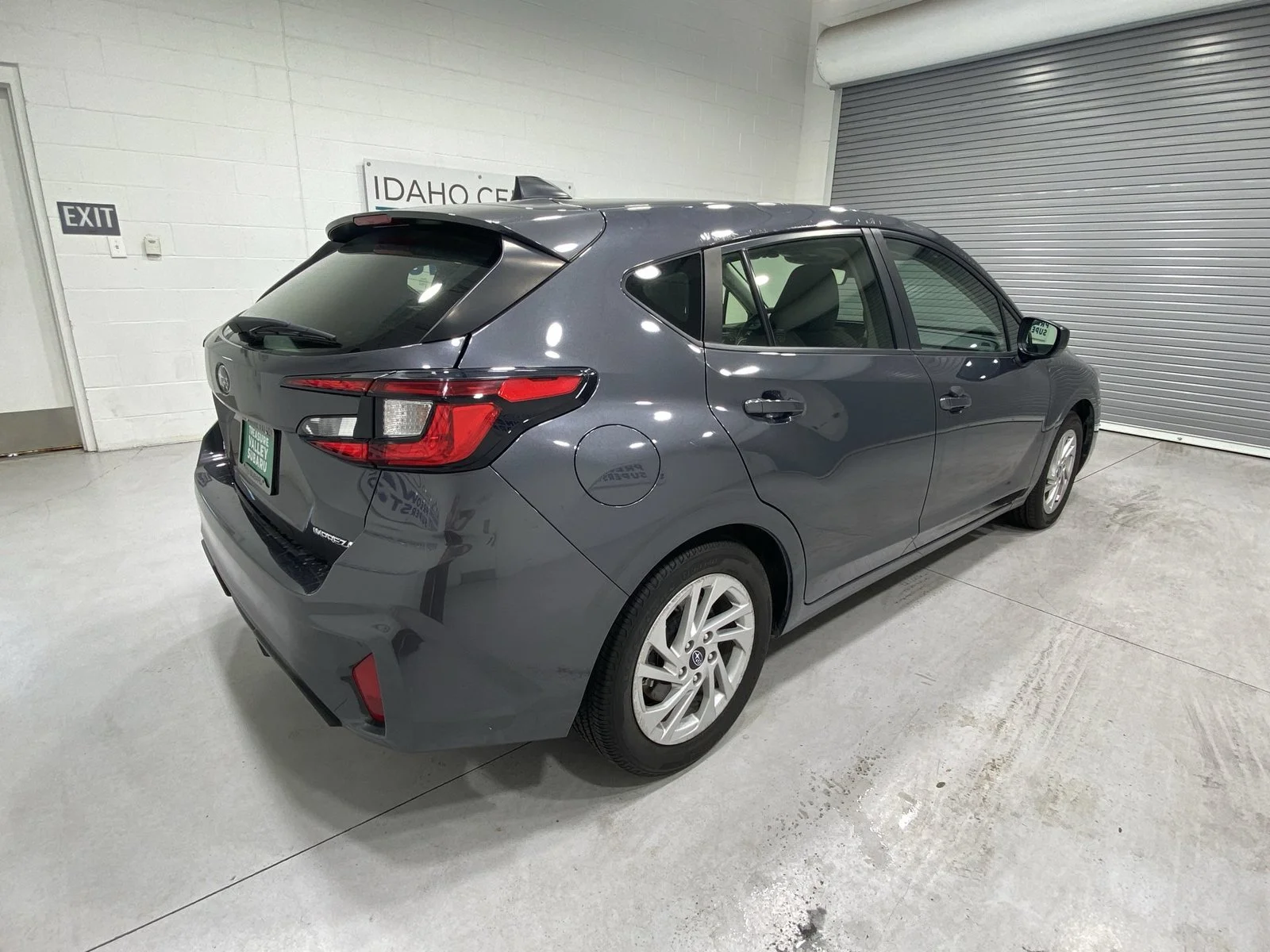 Used 2024 Gray Subaru Base image 8
