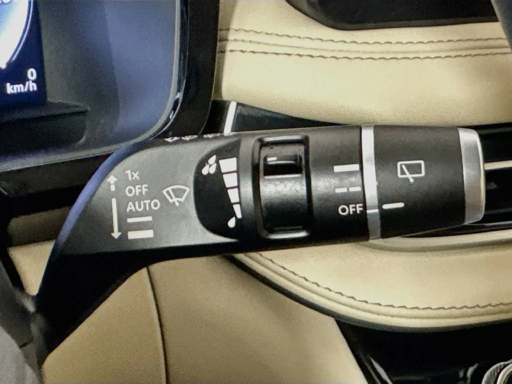 Certified Used 2024 Silver INFINITI Sensory image 16